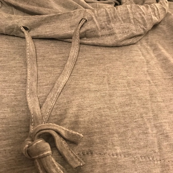 Hi-Lo Tunic - Picture 4 of 6